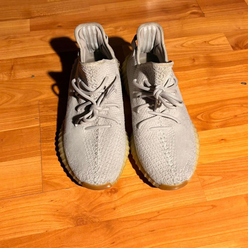 Adidas Yeezy Boost 350 V2 Grey Sneakers US 10.5 Kanye West Shoes